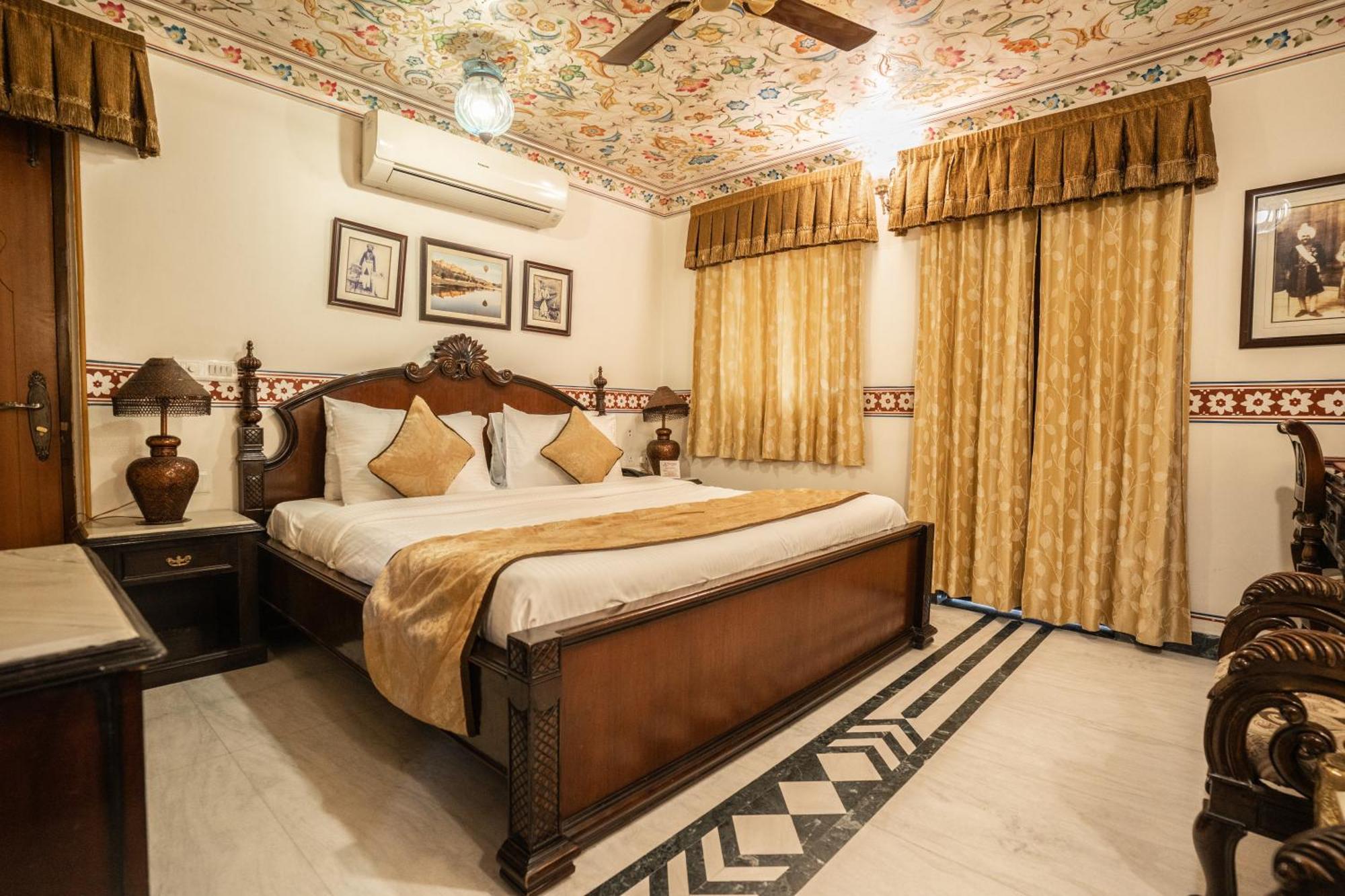 Hotel Umaid Bhawan - A Heritage Style Boutique 4*