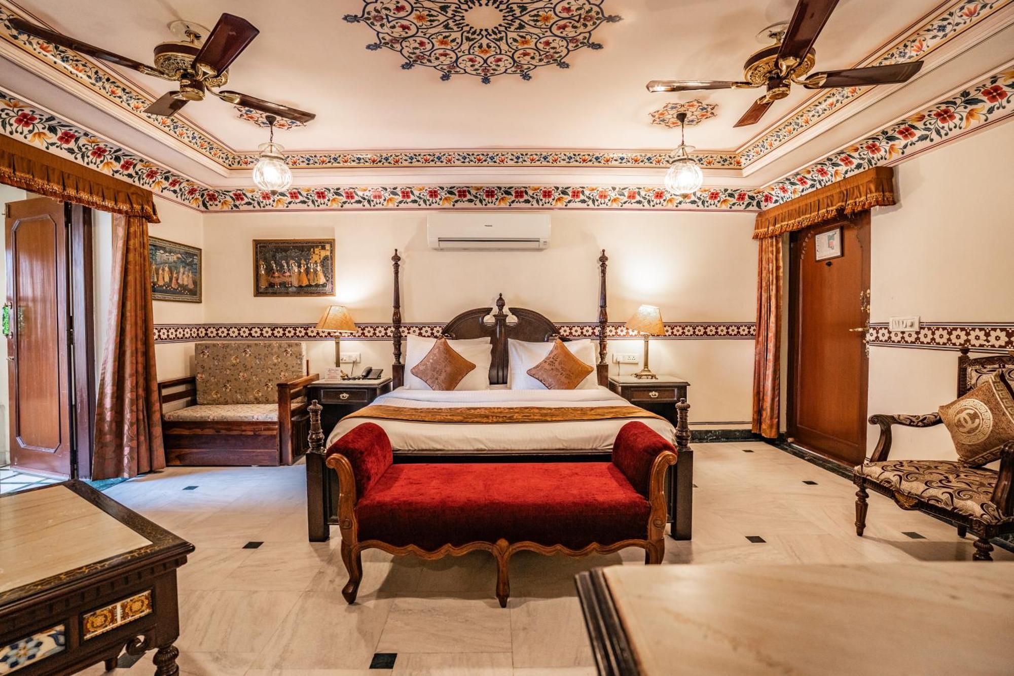 Umaid Bhawan - A Heritage Style Boutique Jaipur